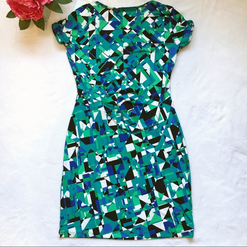 Calvin Klein Scoop Neck Geometric Print Dress - Picture 4 of 5